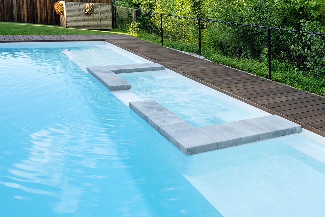 fiberglass-pool-installation-dundas